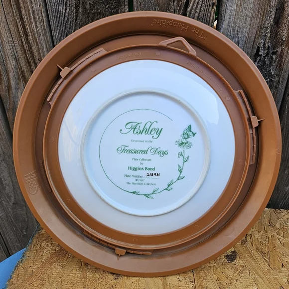 Collection Plate The Halmiton Collection - Picture 10 of 12